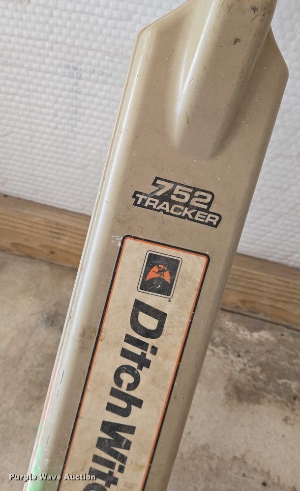 image for item EO0896 2005 Ditch Witch JT520 directional boring unit