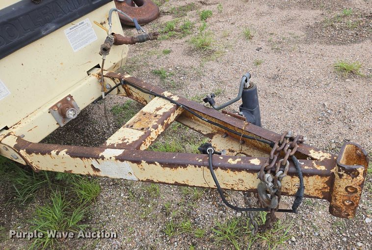 image for item EO0907 1999 Ingersoll- Rand 185 air compressor