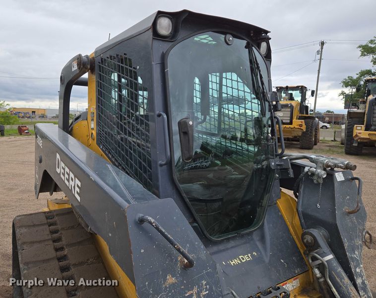 image for item EO0908 2016 John Deere 333E tracked skid steer loader
