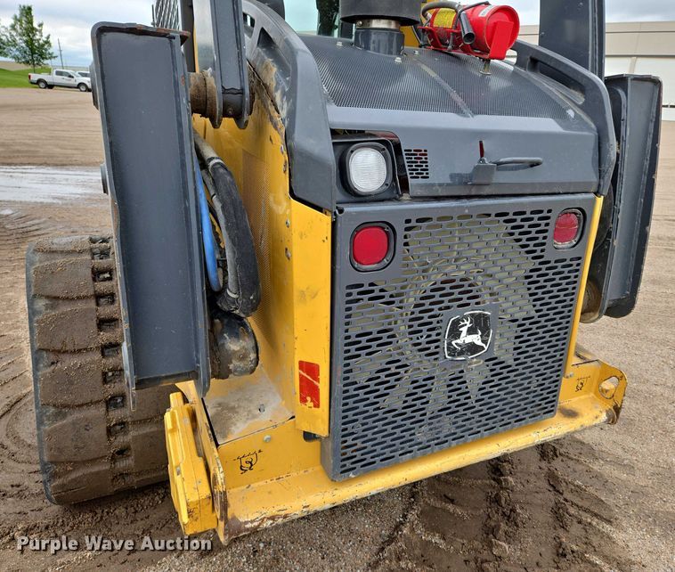 image for item EO0908 2016 John Deere 333E tracked skid steer loader