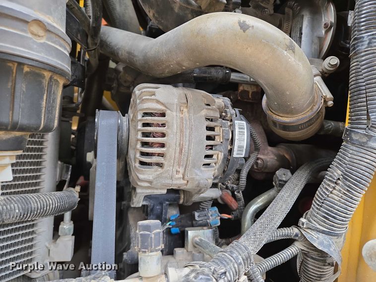 image for item EO0908 2016 John Deere 333E tracked skid steer loader