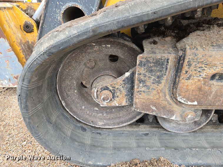 image for item EO0908 2016 John Deere 333E tracked skid steer loader