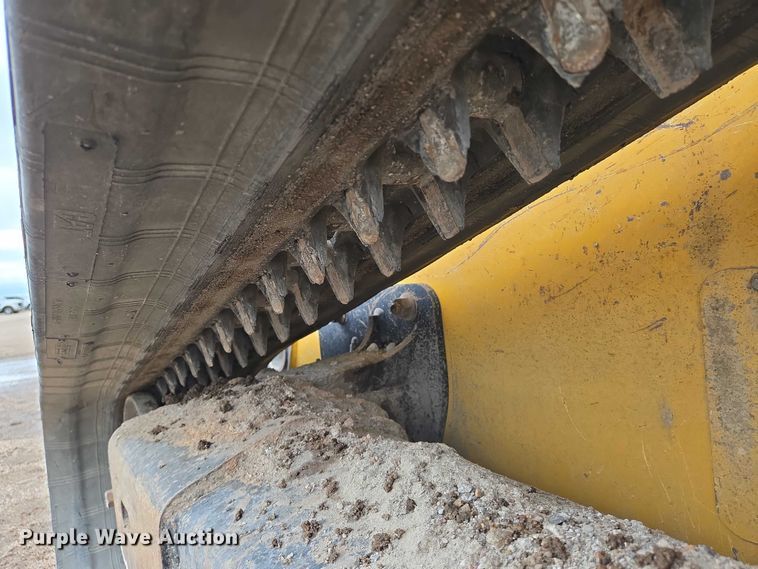 image for item EO0908 2016 John Deere 333E tracked skid steer loader