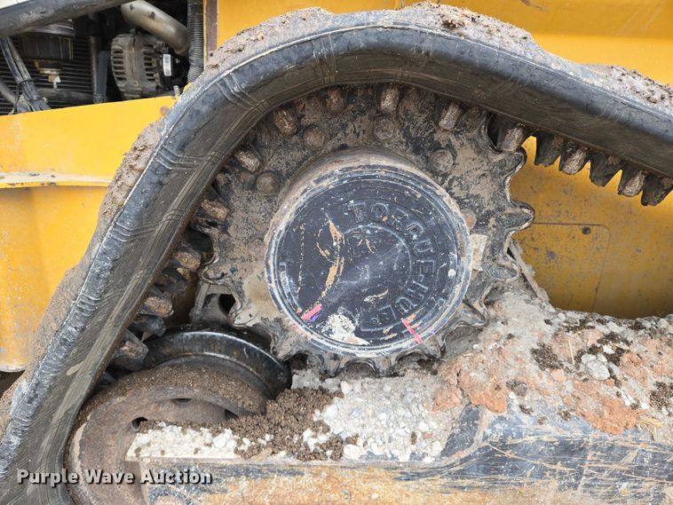 image for item EO0908 2016 John Deere 333E tracked skid steer loader