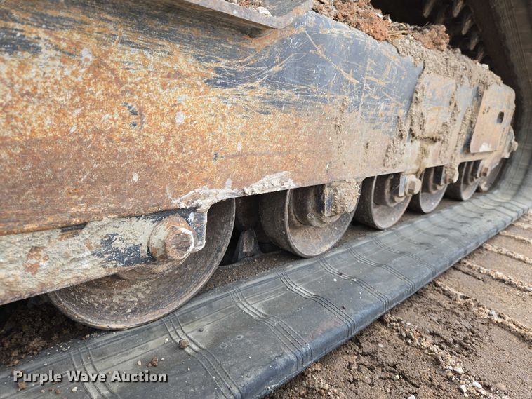 image for item EO0908 2016 John Deere 333E tracked skid steer loader