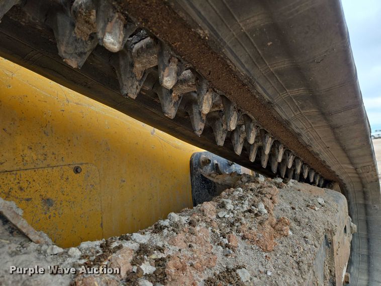 image for item EO0908 2016 John Deere 333E tracked skid steer loader