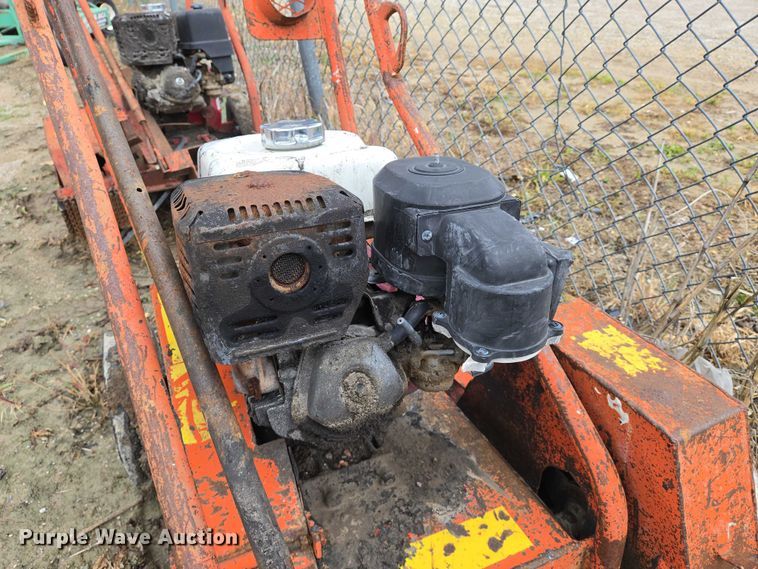 image for item EO0947 (3) roof saws