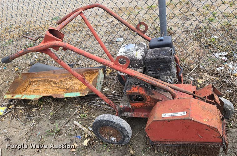 image for item EO0947 (3) roof saws