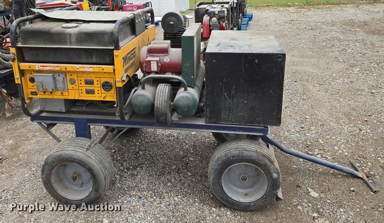 image for item EO0962 Graco  Reactor E-20 adhesive sprayer 