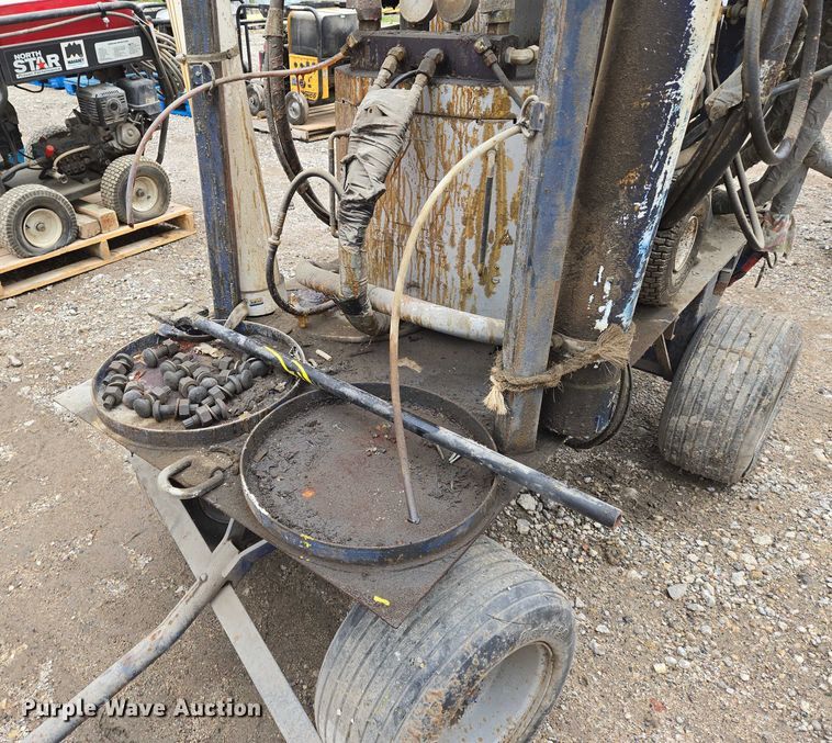 image for item EO0962 Graco  Reactor E-20 adhesive sprayer 