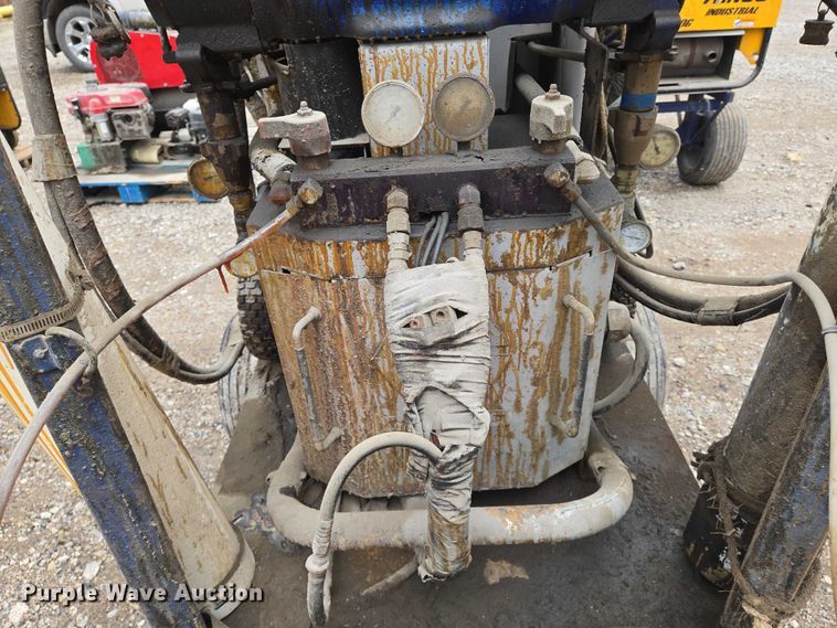 image for item EO0962 Graco  Reactor E-20 adhesive sprayer 