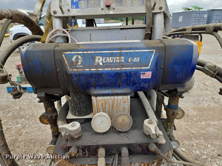 image for item EO0962 Graco  Reactor E-20 adhesive sprayer 