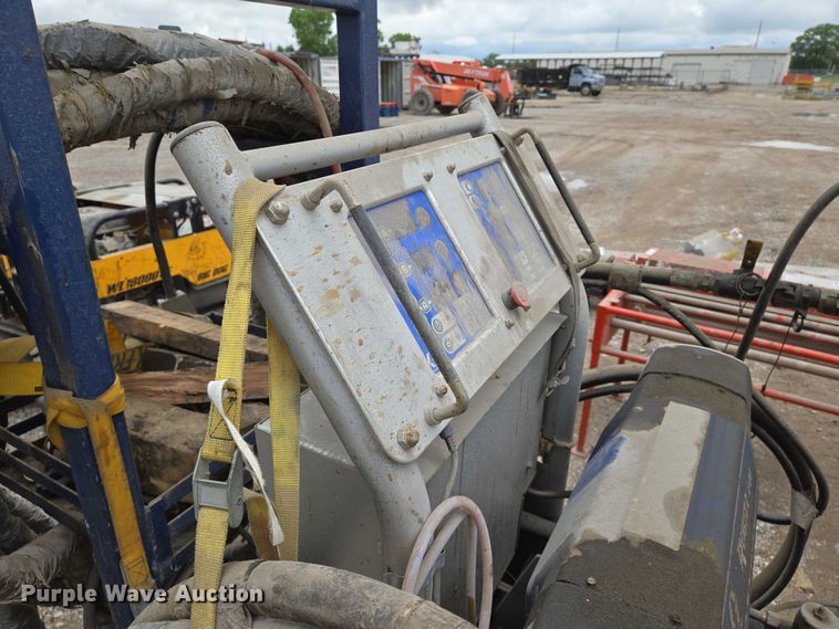 image for item EO0962 Graco  Reactor E-20 adhesive sprayer 