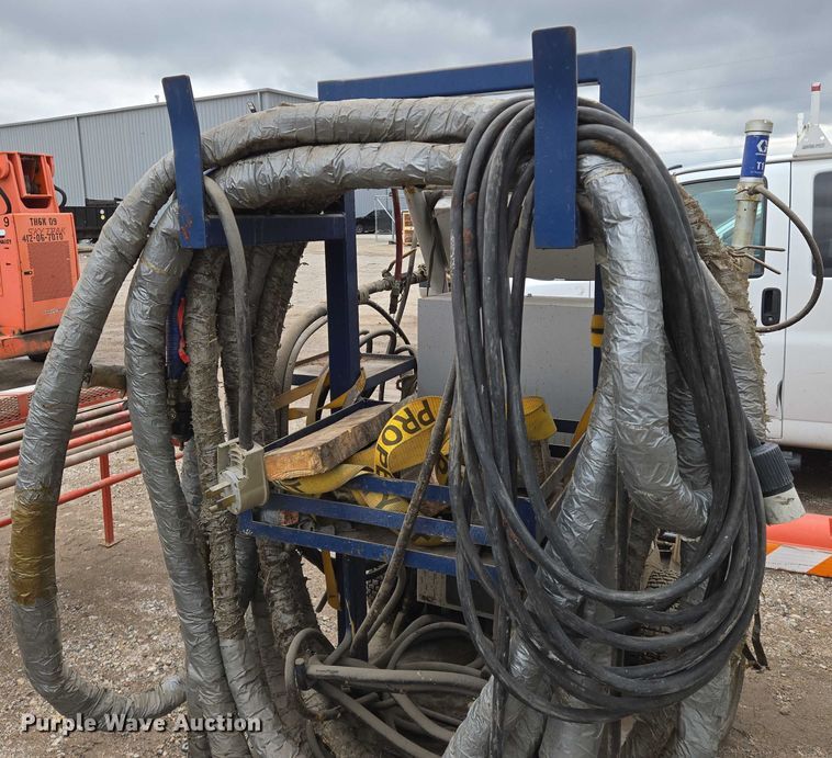 image for item EO0962 Graco  Reactor E-20 adhesive sprayer 