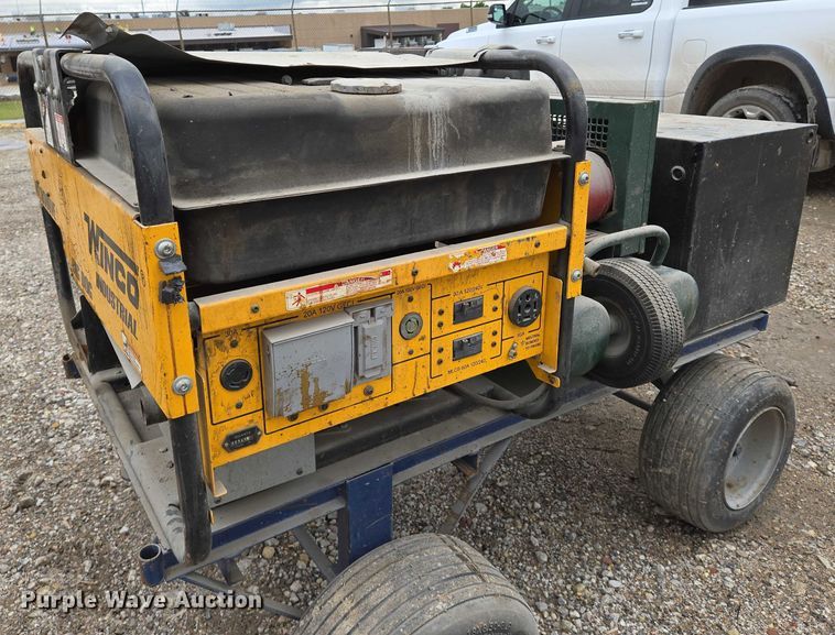 image for item EO0962 Graco  Reactor E-20 adhesive sprayer 