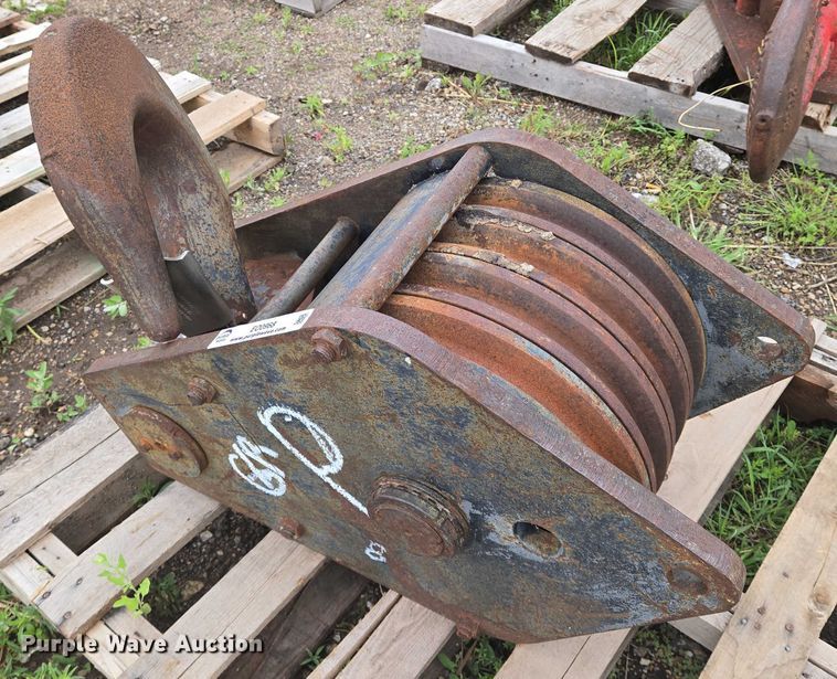 image for item EO0968 Crane block