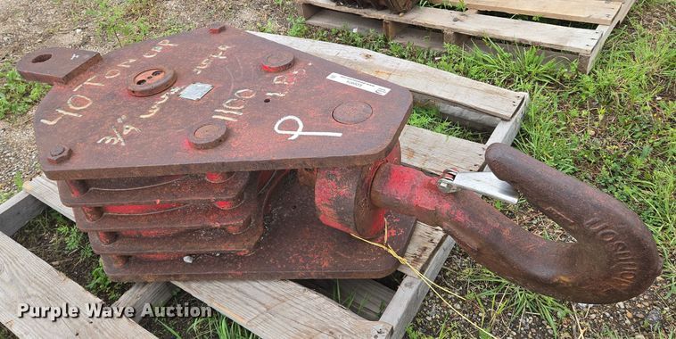 image for item EO0974 Crane block