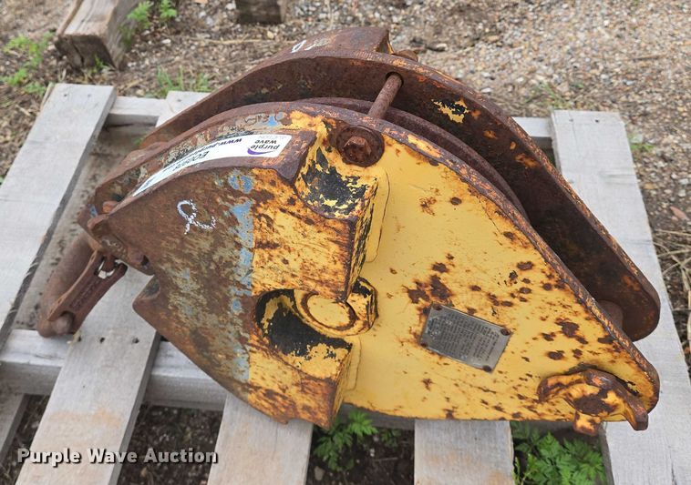 image for item EO0978 Johnson crane block