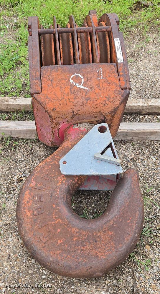 image for item EO0979 McKissick crane block