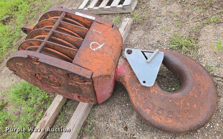 image for item EO0979 McKissick crane block