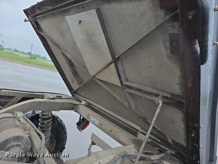 image for item EO1016 2019 Club Car Carryall 1700 utility vehicle