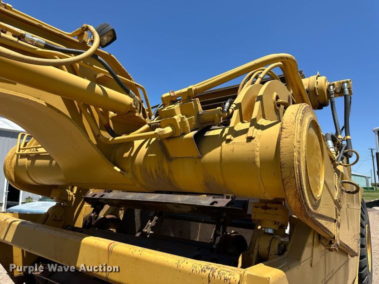 image for item EQ4787 1998 Caterpillar 615C Series II elevating scraper