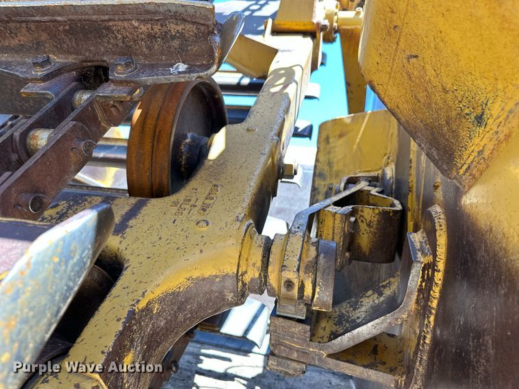 image for item EQ4787 1998 Caterpillar 615C Series II elevating scraper