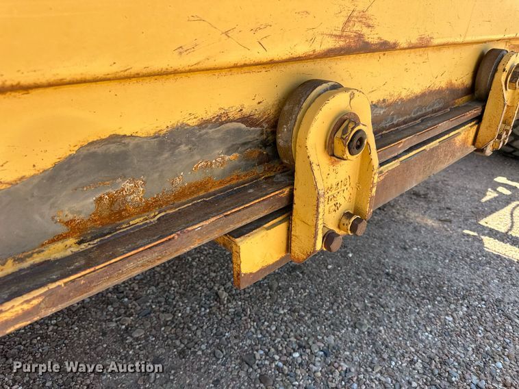 image for item EQ4787 1998 Caterpillar 615C Series II elevating scraper