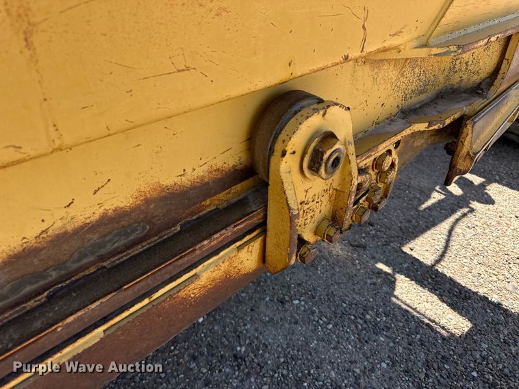 image for item EQ4787 1998 Caterpillar 615C Series II elevating scraper