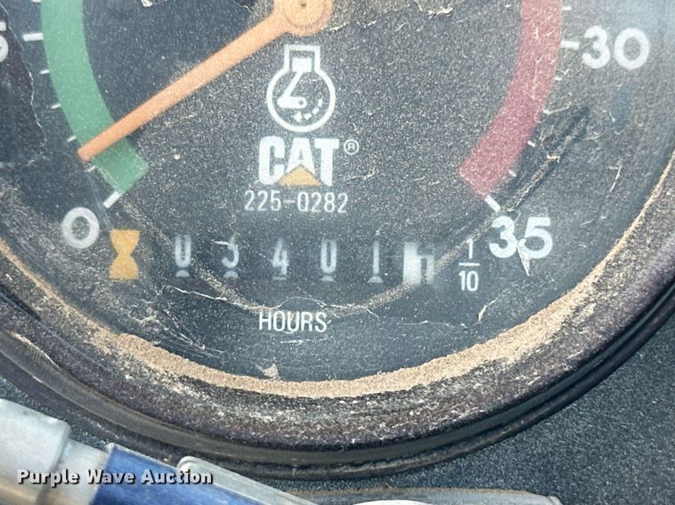 image for item EQ4787 1998 Caterpillar 615C Series II elevating scraper