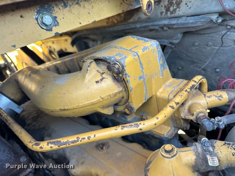 image for item EQ4787 1998 Caterpillar 615C Series II elevating scraper