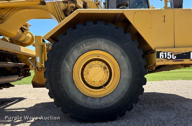 image for item EQ4787 1998 Caterpillar 615C Series II elevating scraper