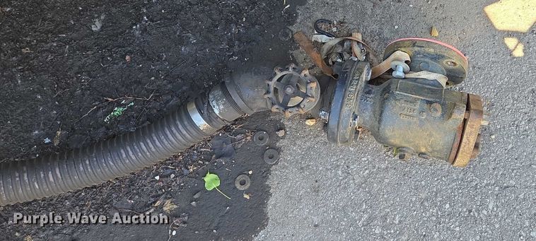 image for item EQ6996 2005 International 7500 sewer jetter truck