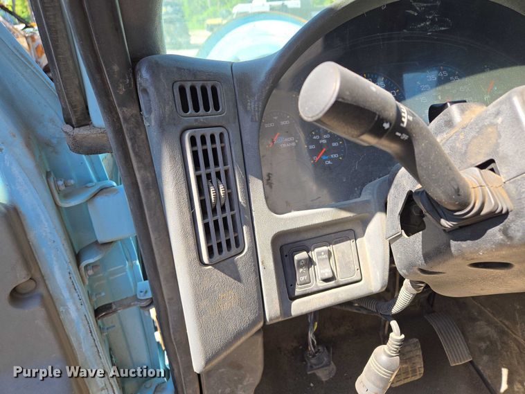 image for item EQ6996 2005 International 7500 sewer jetter truck