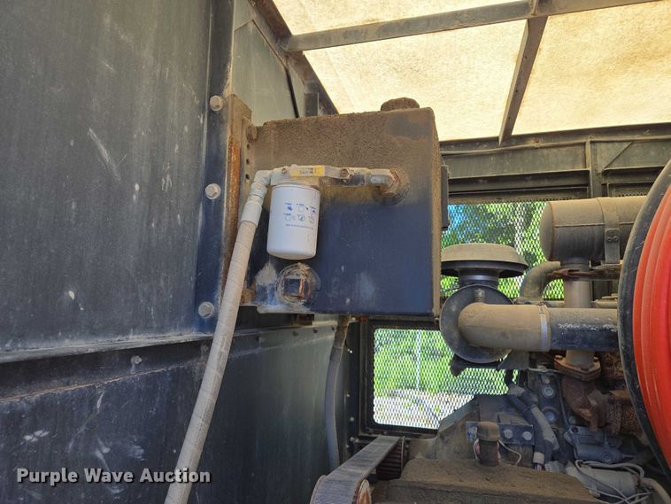 image for item EQ6999 1996 GMC Topkick sewer jetter truck