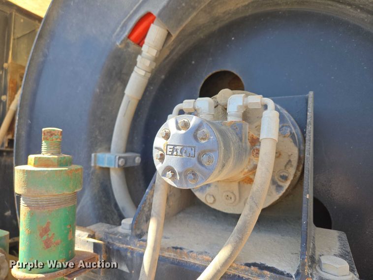 image for item EQ6999 1996 GMC Topkick sewer jetter truck