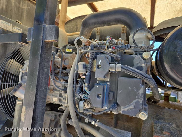 image for item EQ6999 1996 GMC Topkick sewer jetter truck