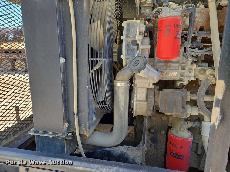 image for item EQ6999 1996 GMC Topkick sewer jetter truck