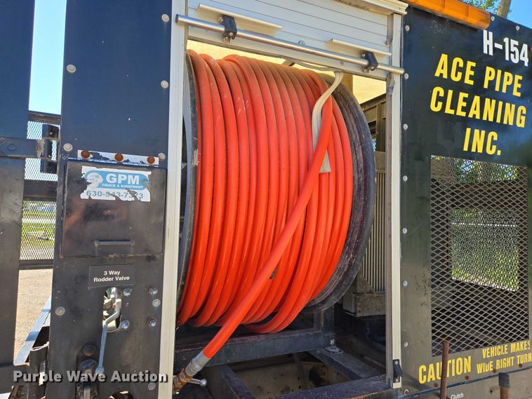 image for item EQ6999 1996 GMC Topkick sewer jetter truck