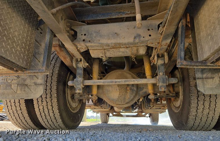 image for item EQ6999 1996 GMC Topkick sewer jetter truck