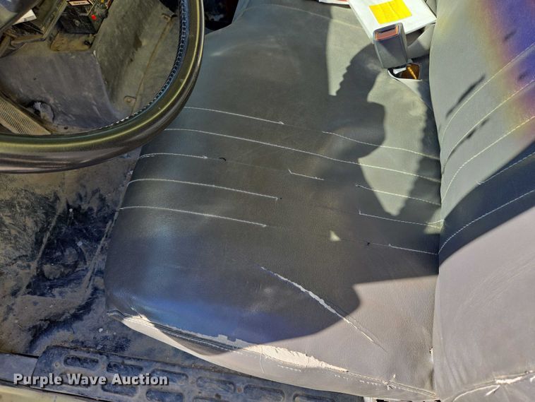 image for item EQ6999 1996 GMC Topkick sewer jetter truck