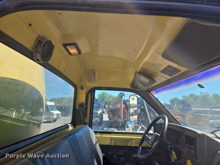 image for item EQ6999 1996 GMC Topkick sewer jetter truck