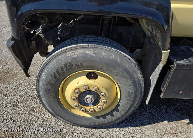 image for item EQ6999 1996 GMC Topkick sewer jetter truck