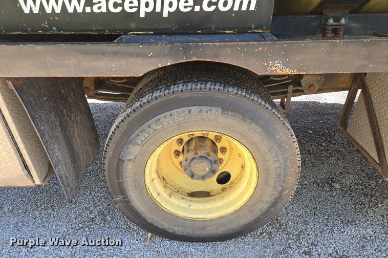 image for item EQ6999 1996 GMC Topkick sewer jetter truck