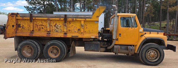 image for item ER5228 1989 International F1954 dump truck