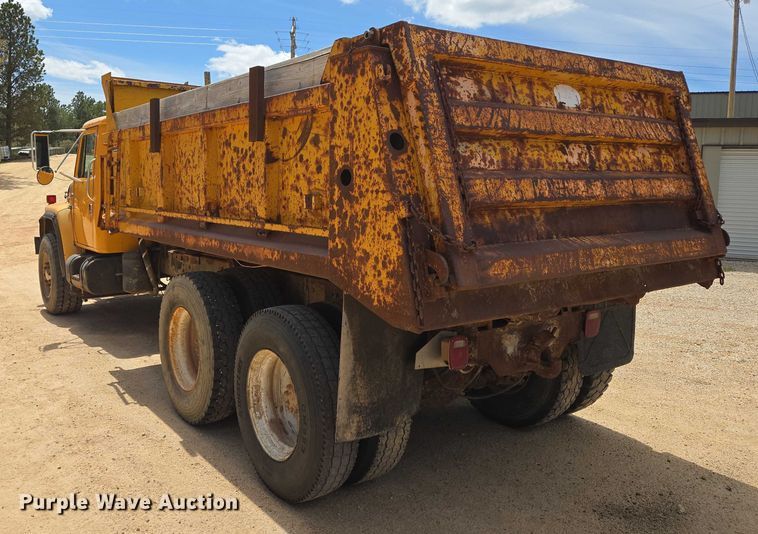 image for item ER5228 1989 International F1954 dump truck
