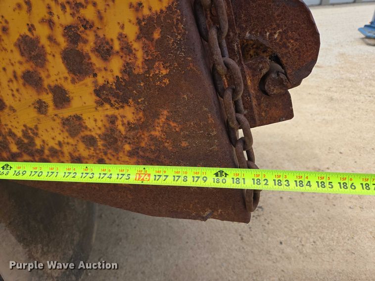 image for item ER5228 1989 International F1954 dump truck