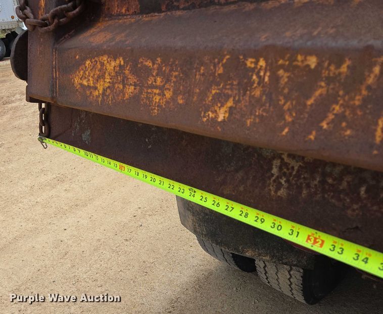 image for item ER5228 1989 International F1954 dump truck