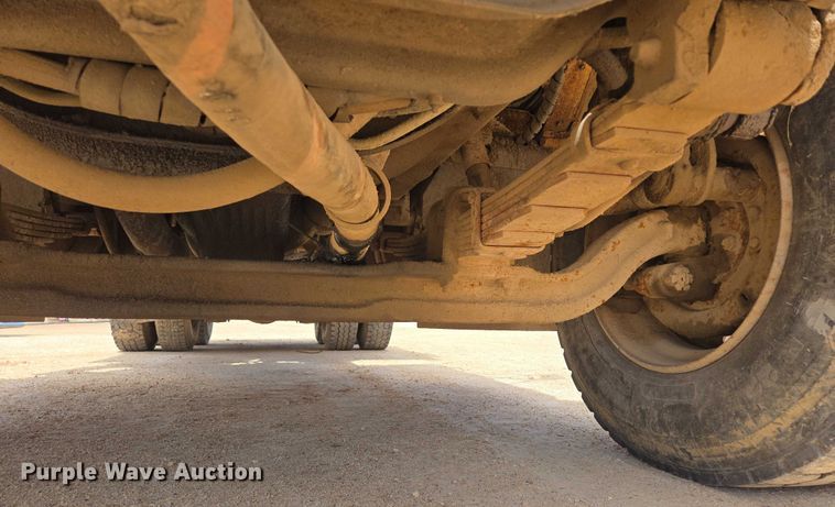 image for item ER5228 1989 International F1954 dump truck