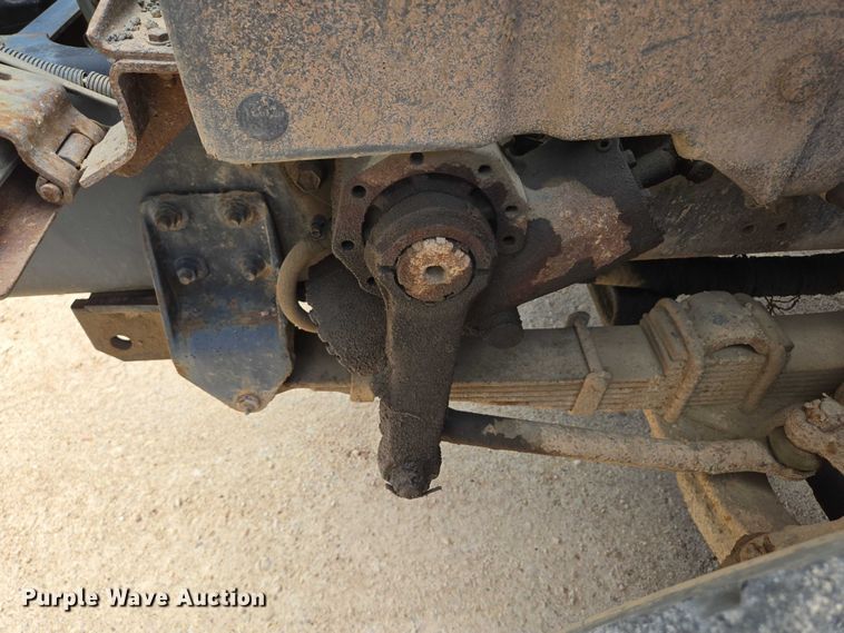 image for item ER5228 1989 International F1954 dump truck